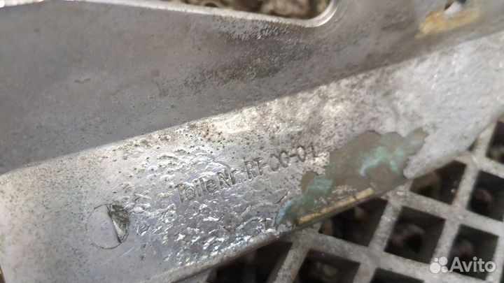 Решетка радиатора Chrysler Voyager, 2009