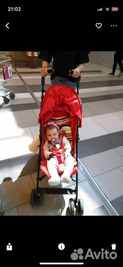 Продам детскую прогулочную коляску цвет красный