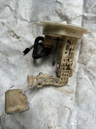 Датчик уровня топлива Nissan Maxima (A32) IV (1995