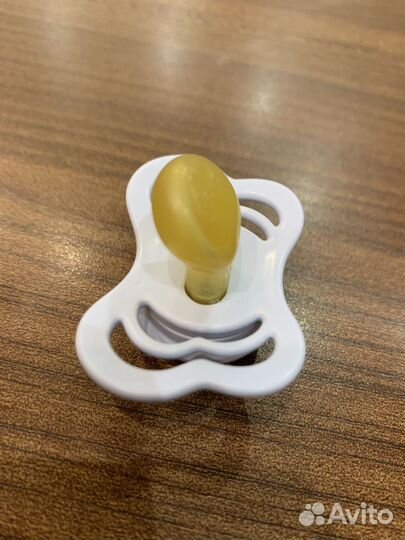 Две пустышки Bibs