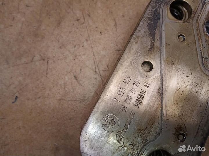 Масляный радиатор BMW X3 E83 рест