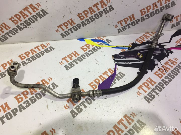 Мерседес Вито Трубка / шланг кондиционера воздуха