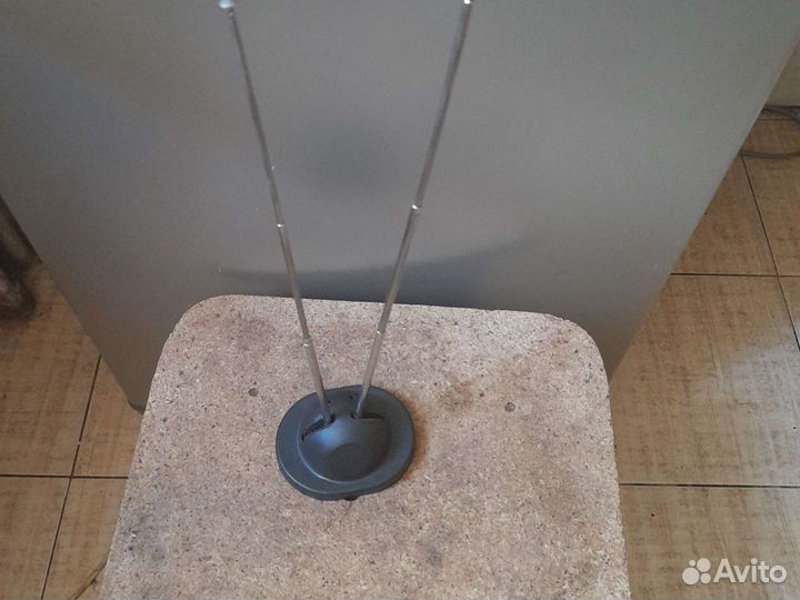 Комнатная антенна для телевизора