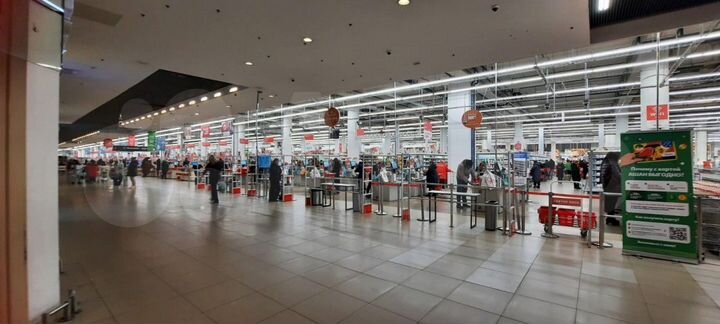 Торговое помещение 366м. в трц в Лефортово