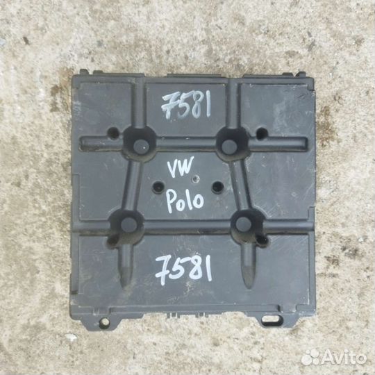 Блок комфорта VW Polo