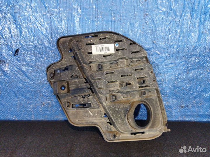 Окантовка птф правая Kia Rio 4 фb 2017