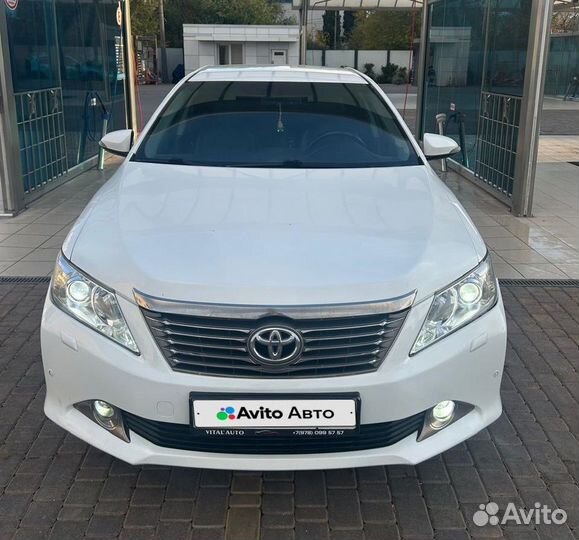 Toyota Camry 2.5 AT, 2013, 375 023 км