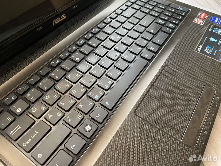 Ноутбук asus X52D