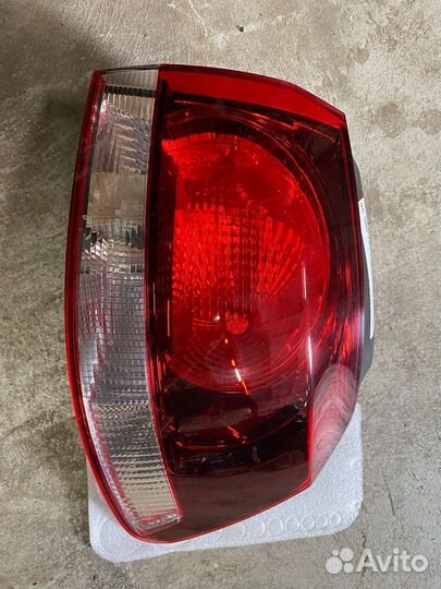 Фонарь задний правый Фольксваген Гольф 6