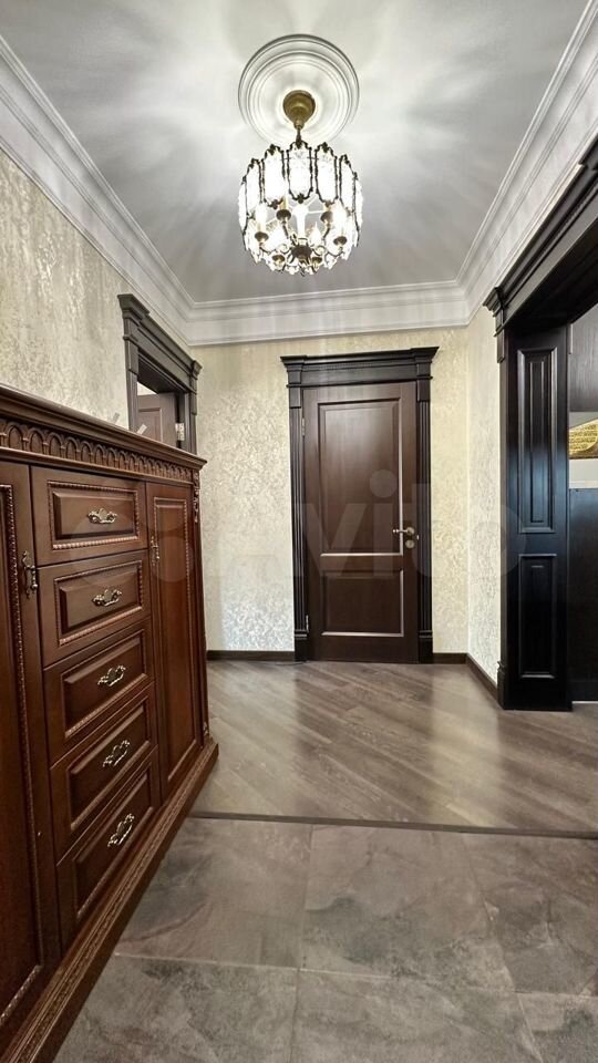 3-к. квартира, 74 м², 7/10 эт.