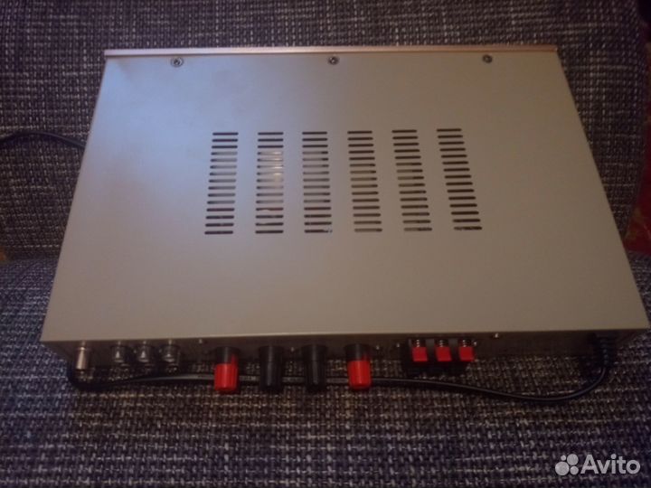 Цифровой аудио караоке усилитель Sunbuck AV-298BT