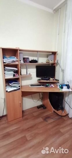 Компьютерный стол