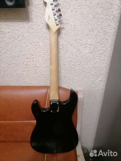 Электрогитара fender squier stratocaster