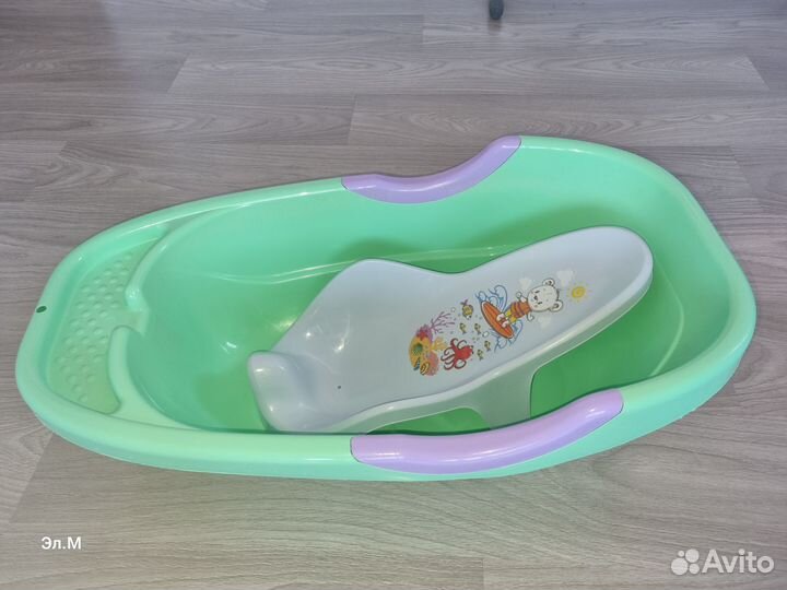 Ванночка для купания с горкой