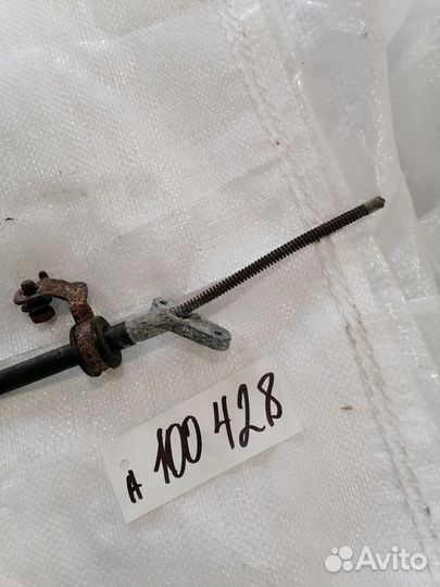 Трос стояночного тормоза левый Chery T11 2013-2016