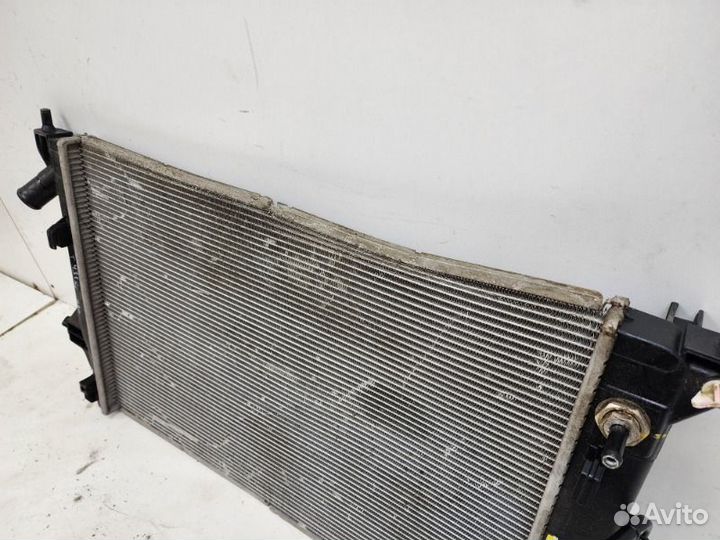 Радиатор охлаждения Kia Cerato 4 2018