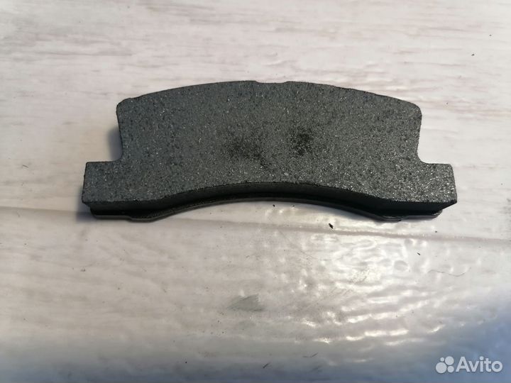 Колодки тормозные задние Toyota Harrier