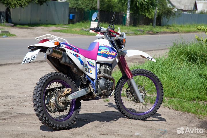 Yamaha TT250R Raid