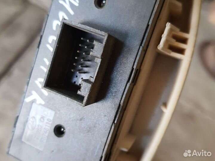 Блок управления стеклоподъемниками Лифан Смайл 12г