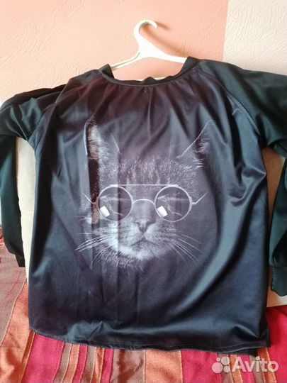 Кофточка женская р. 48-50