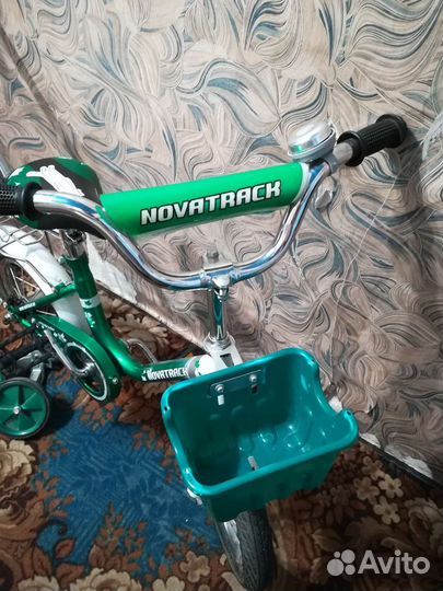 Детский велосипед с родительской ручкой