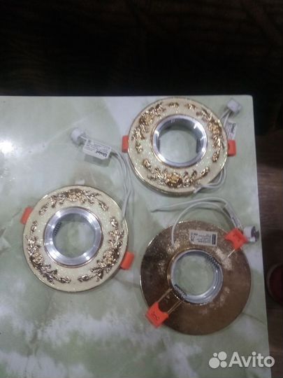 Светильник потолочный встраиваемый