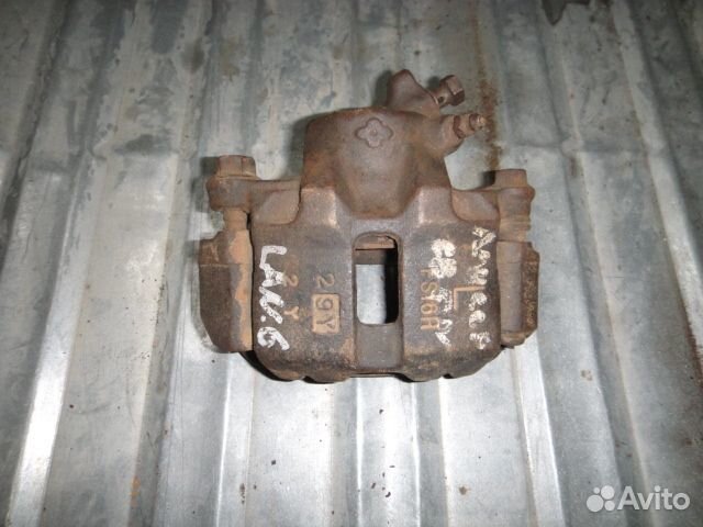 Суппорт Lancer 6 (93-00) / Colt II пер L б\у