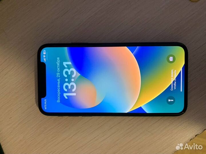 iPhone X, 64 ГБ