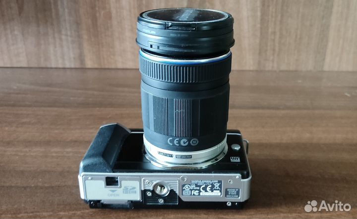 Продам фотоаппарат Olympus E-PL 1