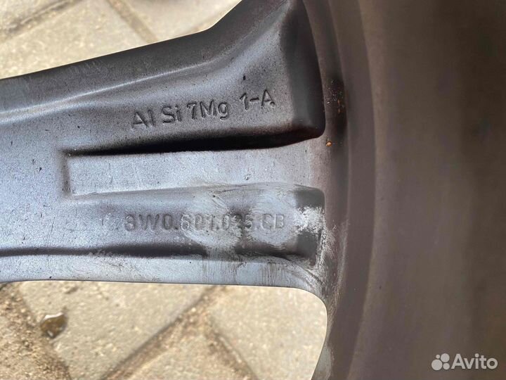 Диск литой Audi A4 2018