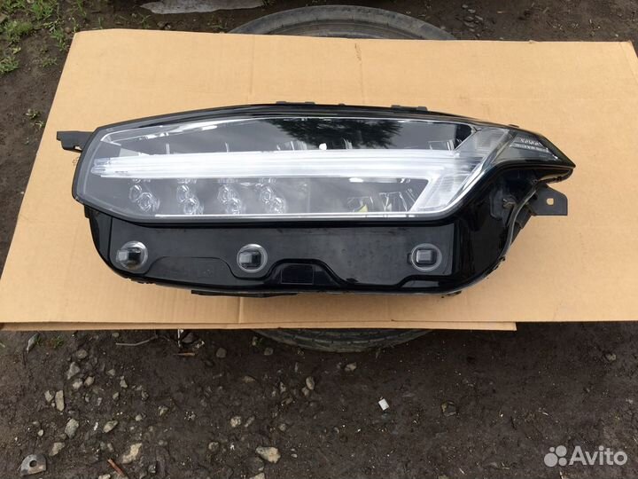 Фара левая Volvo XC90 Full Led 2015-2019г