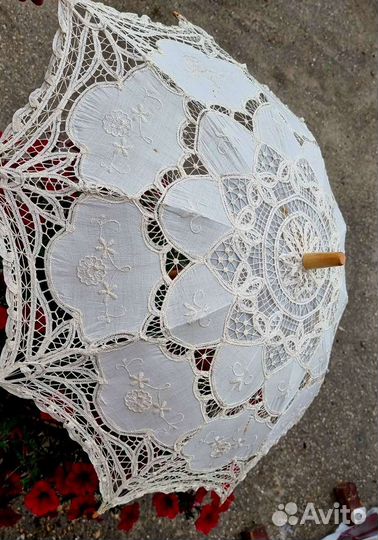 Зонт декоративный вязаный