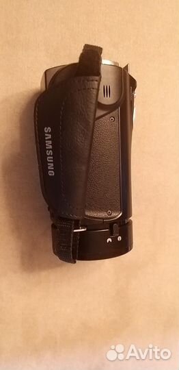 Цифровая видеокамера Samsung