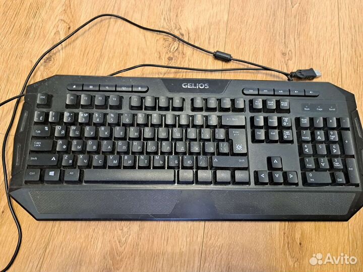 Игровая клавиатура с подсветкой