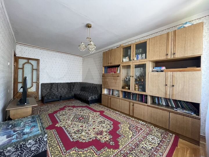 3-к. квартира, 73 м², 4/9 эт.