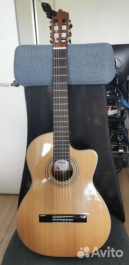 Электроакустическая гитара La Mancha Rubi C-CE