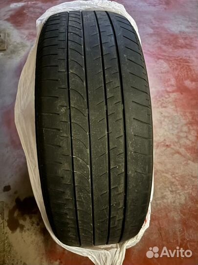 Bridgestone Dueler H/L 33A 235/55 R20 102V