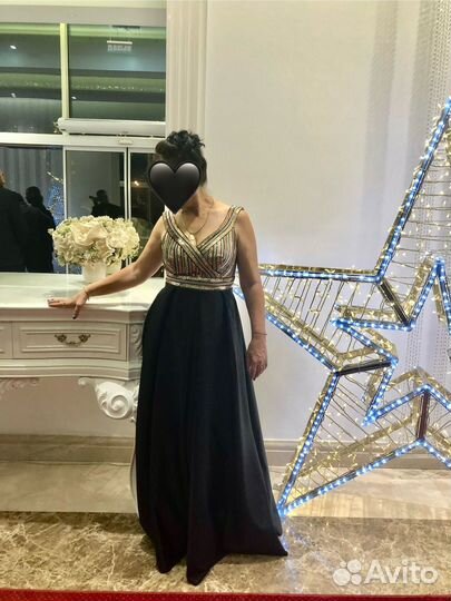 Вечернее платье