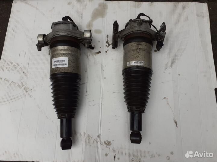 Пневмостойка porsche cayenne turbo 958