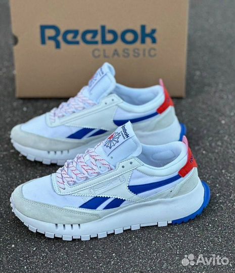 Reebok classic бело-синие разм. 45