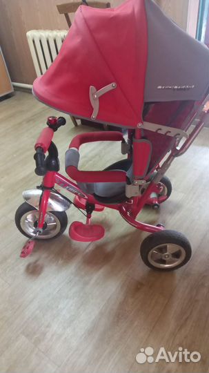 Трёхколёсный детский велосипед