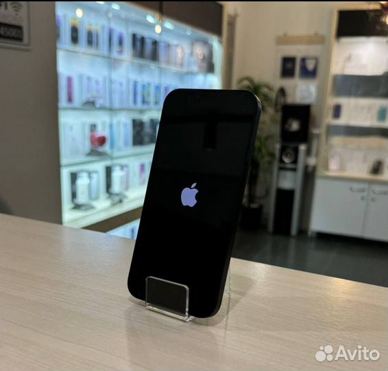 iPhone 13, 256 ГБ