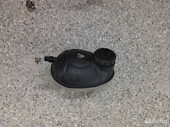 Mercedes w213 w205 расширительный бачок