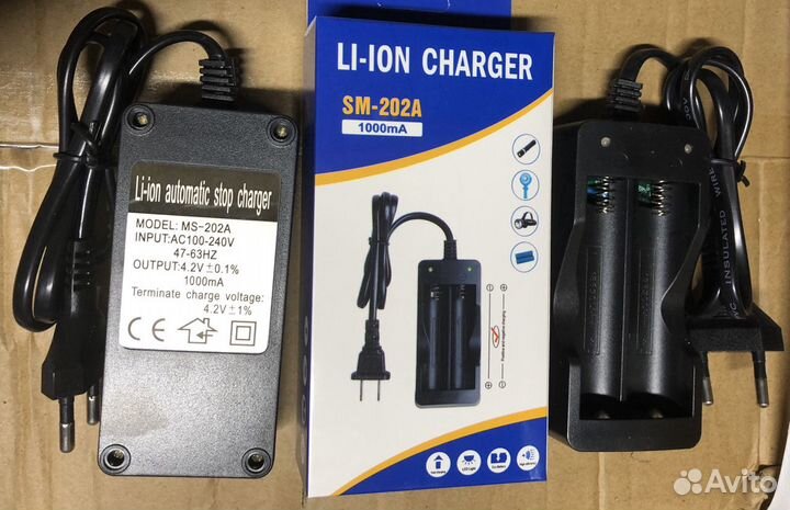 Зарядное устройство для 18650 аккумуляторов