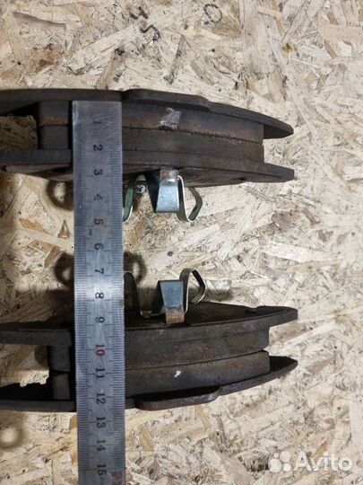 Тормозные колодки передние vag