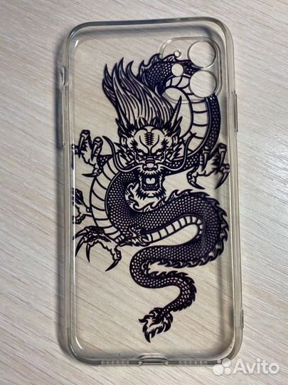 Чехол на iPhone 11 прозрачный с драконом