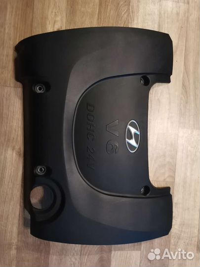 Крышка двигателя hyundai Sonata 2.7 Santa Fe 2.7