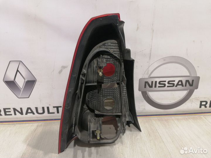 Фонарь задний renault logan Прав