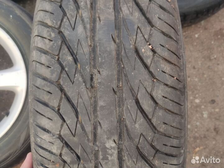 Колёса ниссан оригинал r16 5 на 114,3 5 штук