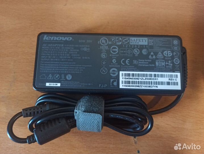 Зарядное устройство для ноутбука Lenovo 20V 4.5A